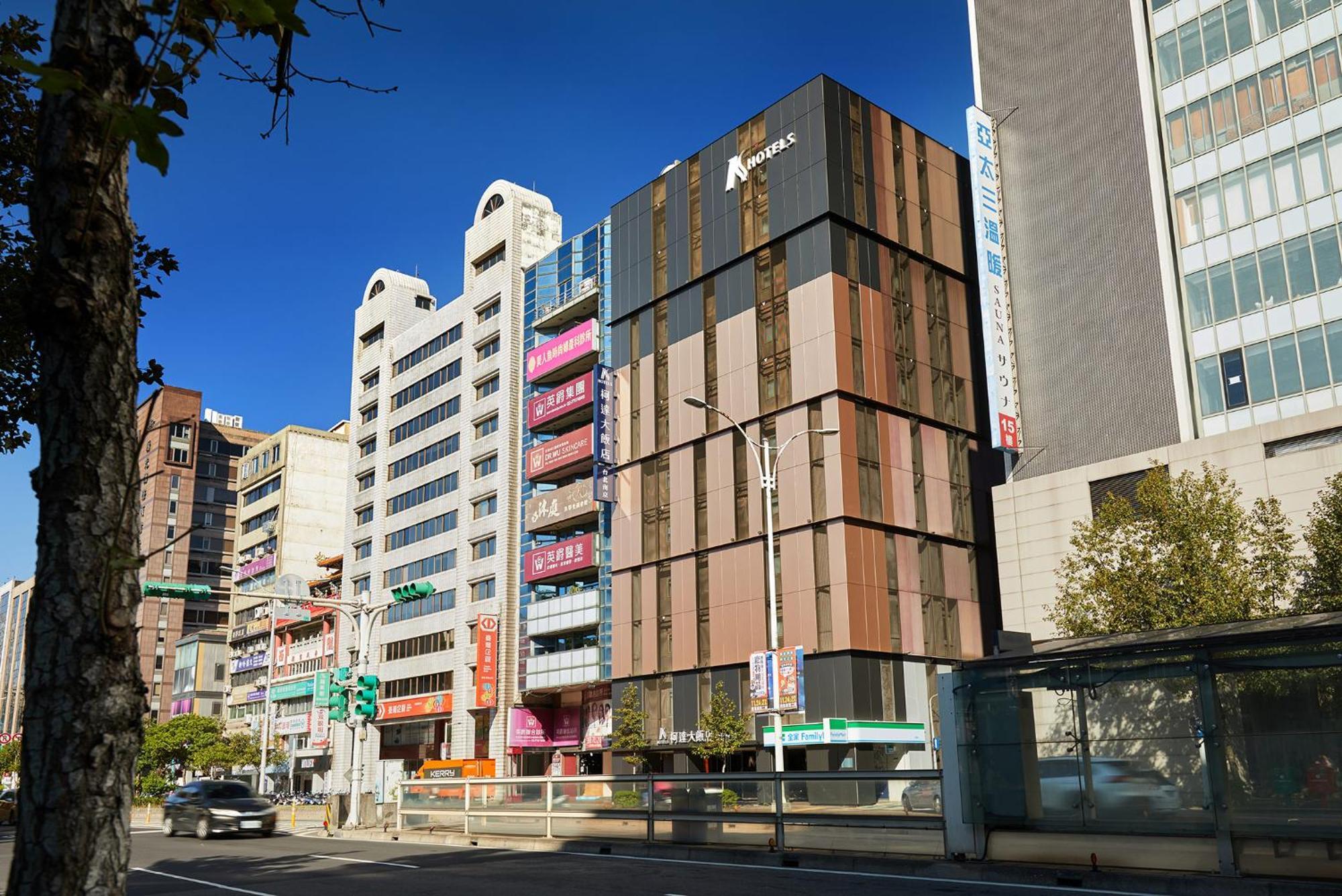 K Hotel Taipei Nanjing Bagian luar foto
