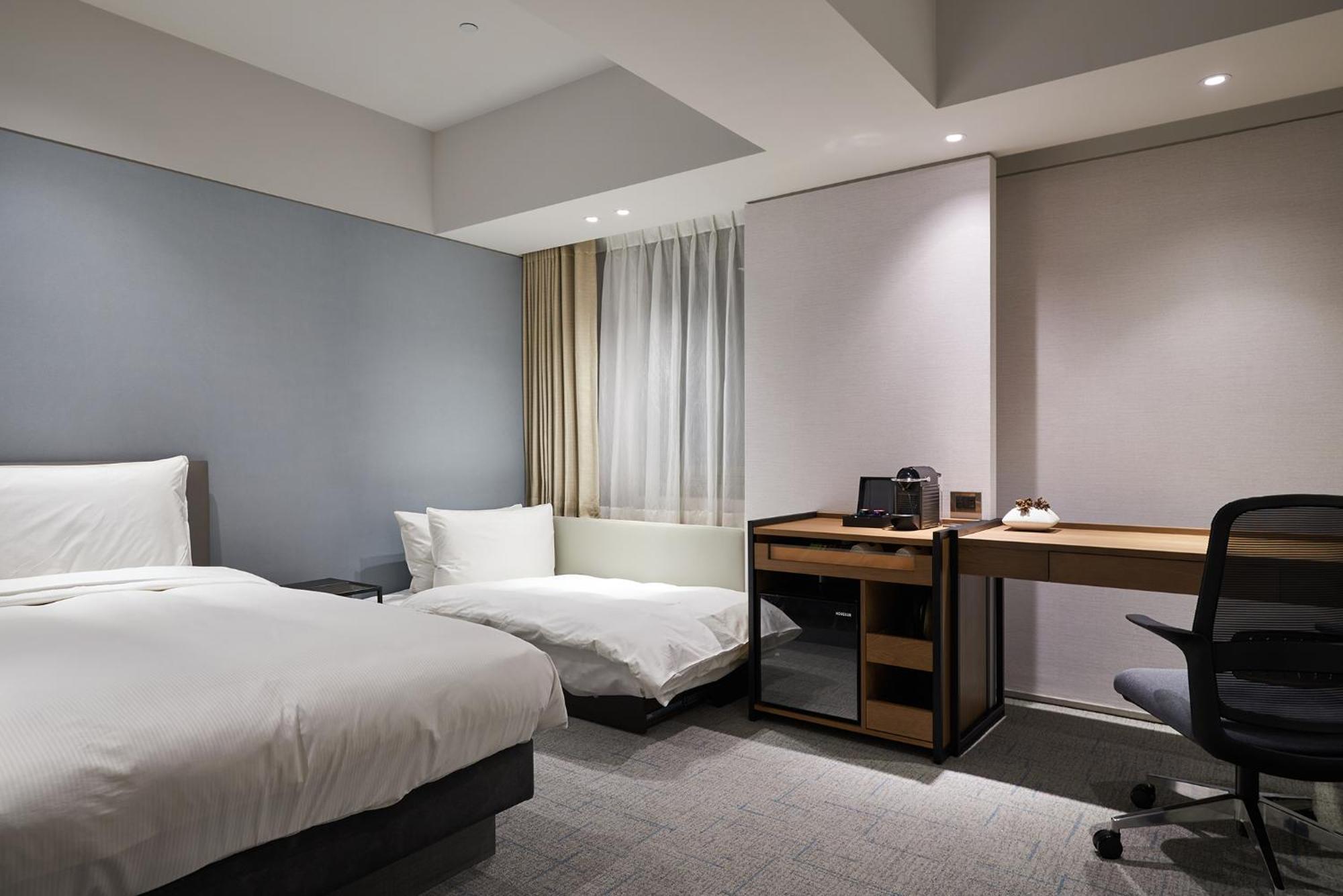 K Hotel Taipei Nanjing Bagian luar foto